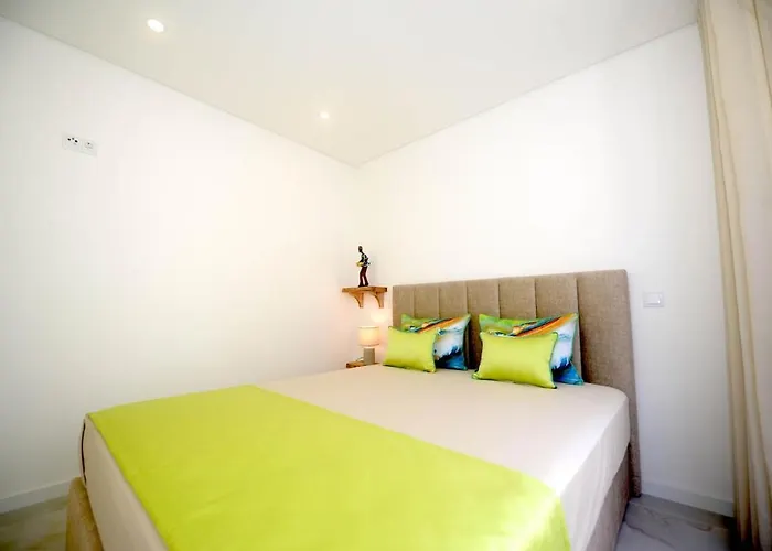 Apartment Oro Nero Arte - Luxury With Terrace Nazaré